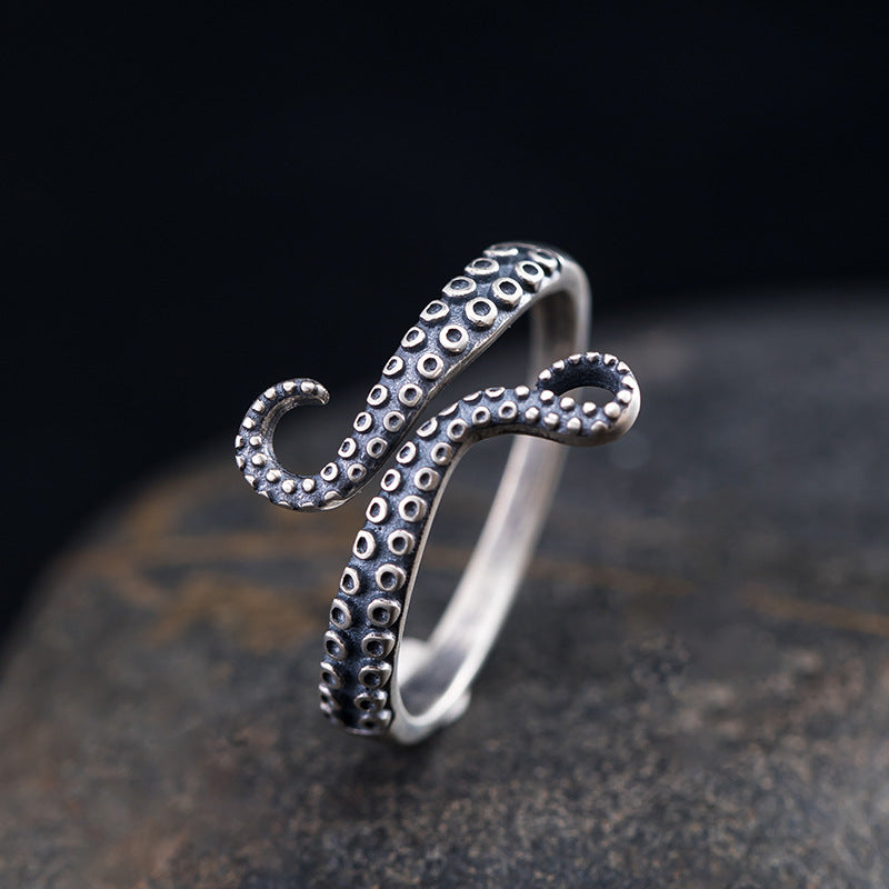 Trendy Cool Cthulhu Octopus Tentacle Ring